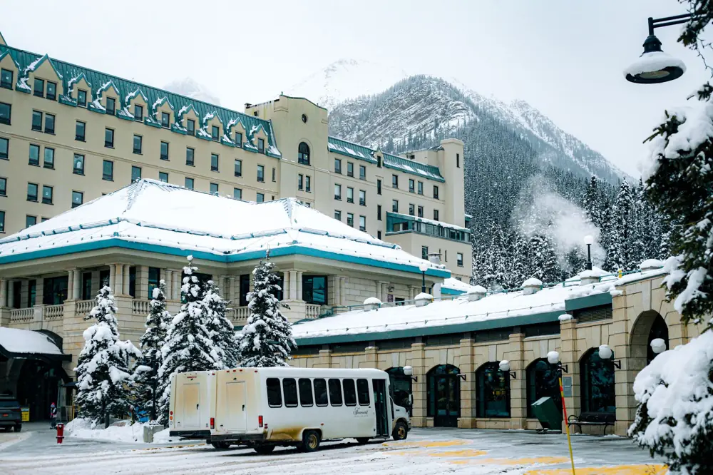 banff springs vs town cost