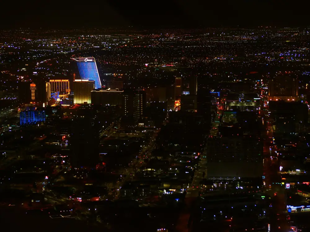 vegas hotel comps gambling