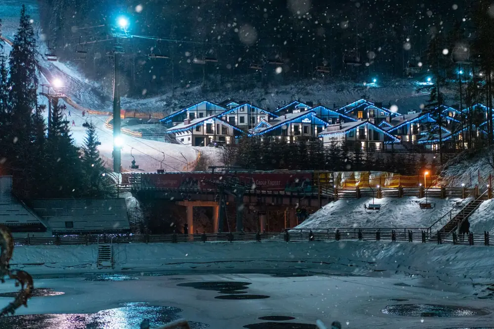 ski lodge vs hotel vs condo - Ski Lodge vs Hotel vs Condo Cost Comparison Park City Utah