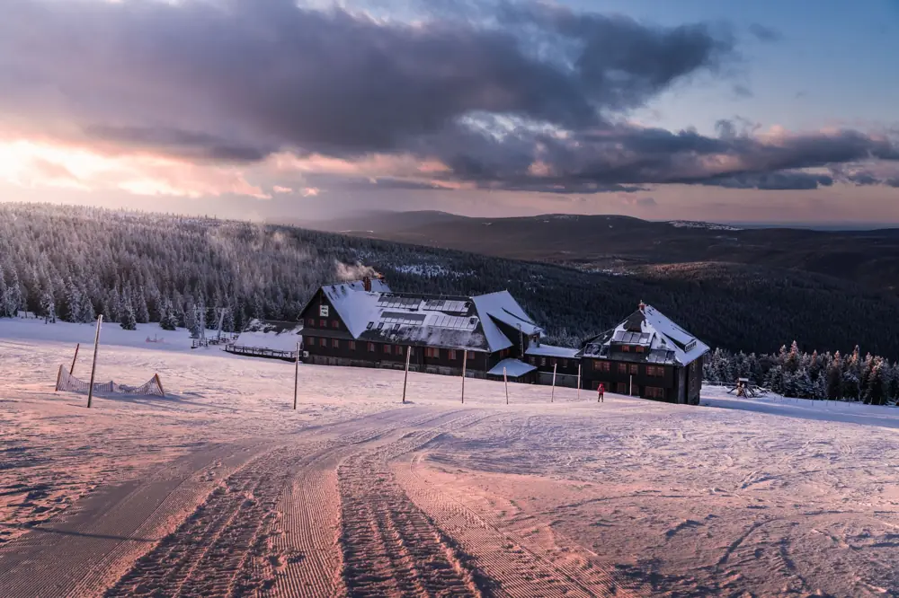 ski lodge vs hotel vs condo
