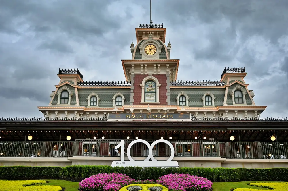 tokyo disney hotel cost