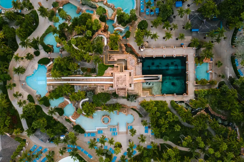 universal on-site vs off-site cost